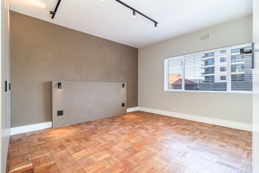 To Let 2 Bedroom Property for Rent in Sea Point Western Cape